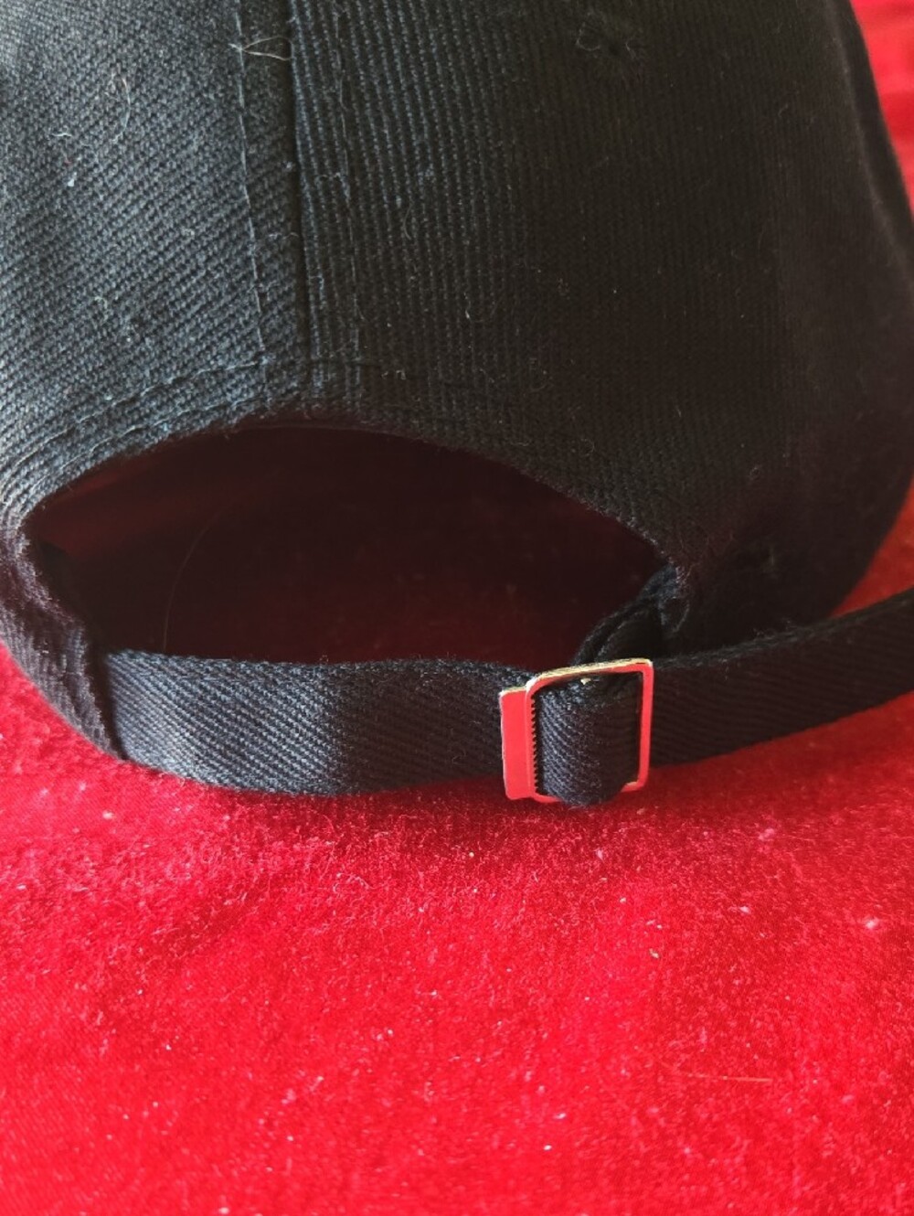 Black #SLAY Embroidered Baseball Cap - Picture 2 of 3
